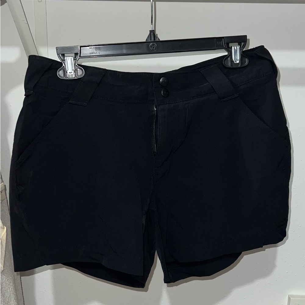 Women's Columbia Shorts